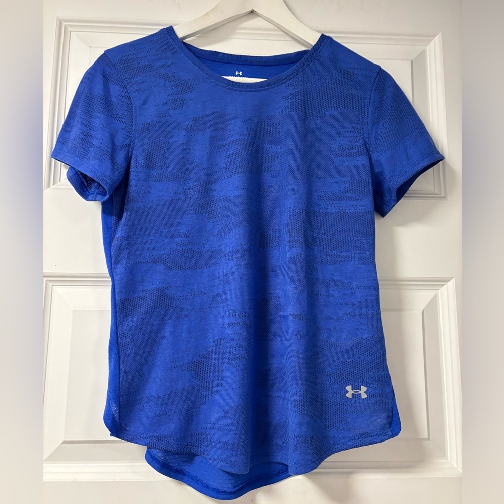Under Armour tshirt